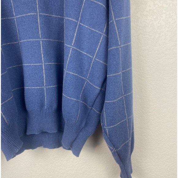 Vintaged Checkered Sweater - Picture 4 of 5